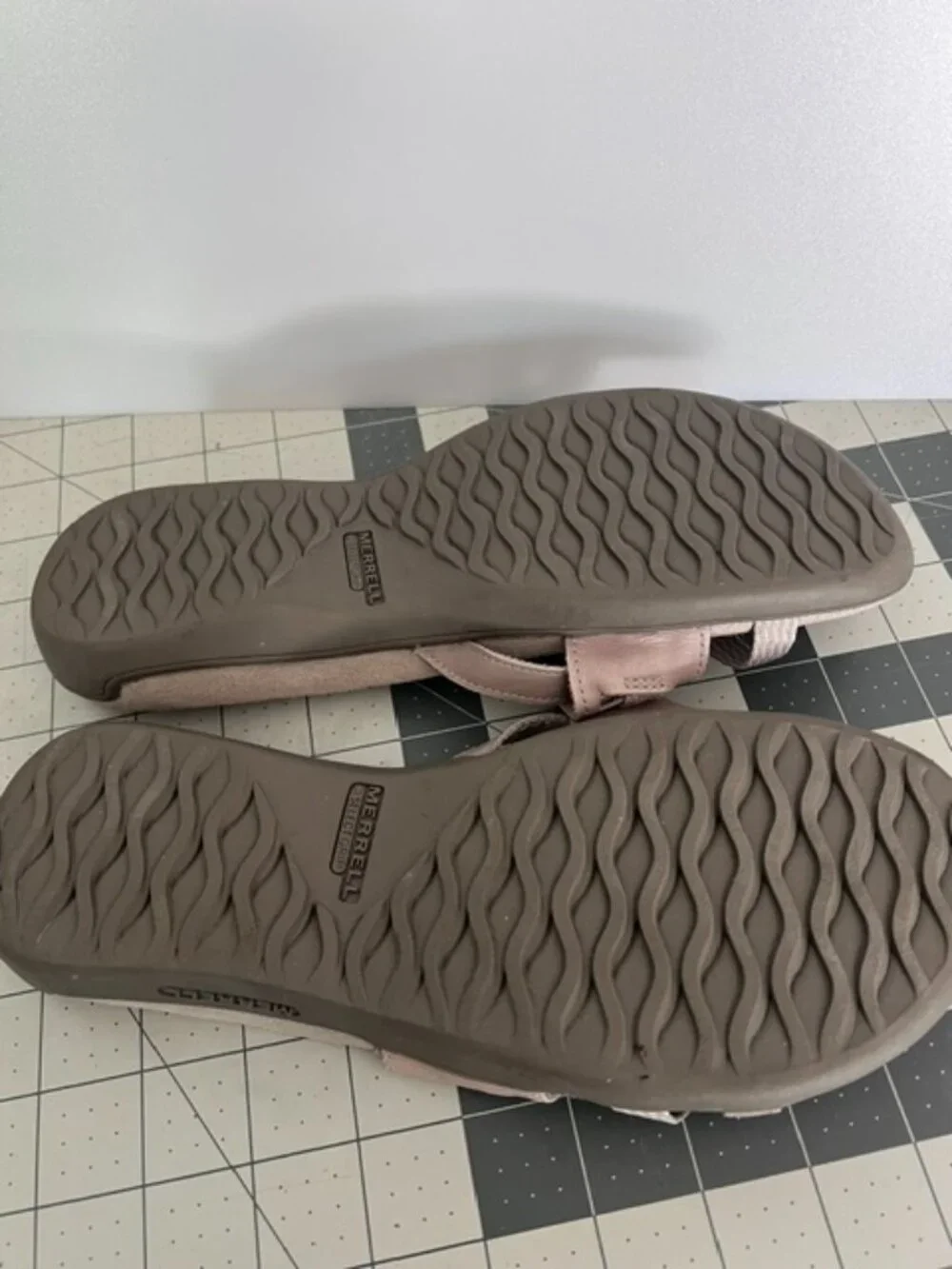 MERRELL Women's Kempsey Slide Sandals memory‎ foam tan woven straps size 7